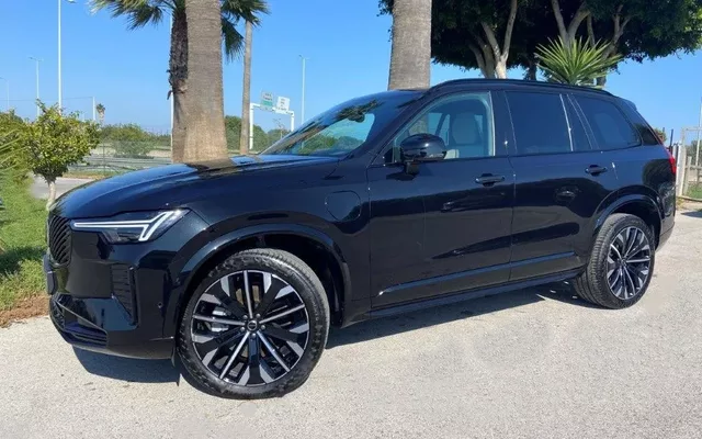 Volvo XC 90 2.0 T8 PHEV Ultra Dark AWD
