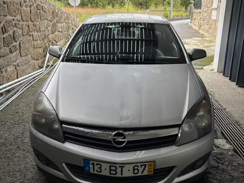 Opel Astra GTC 1.7 CDTi