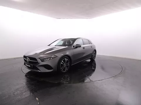 Mercedes-Benz Classe A - 200 Progressive Advanced / Vidros Escurecidos