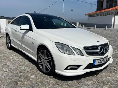 Mercedes-Benz E 220