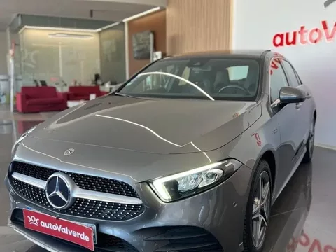 Mercedes-Benz A 250 e 8G-DCT AMG Line Advanced