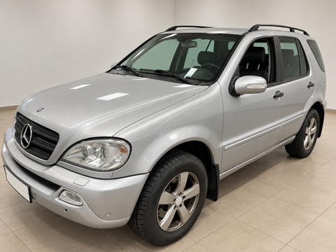 MERCEDES-BENZ Clase M ML 270CDI - 9990€ en La selva del camp