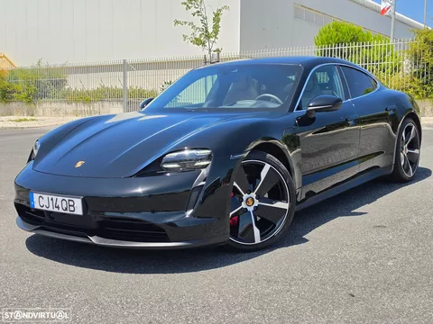 Porsche Taycan 4S Bateria Performance Plus