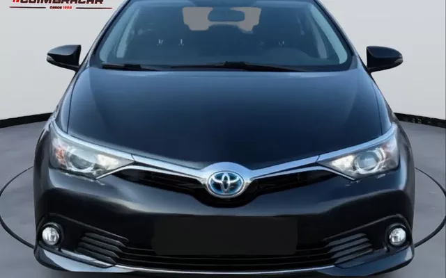 Toyota Auris Touring Sports 1.8 HSD Comfort +P.Sport+Navi