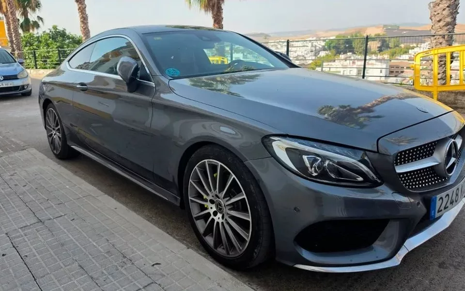 MERCEDES-BENZ Clase C C Coupe 220 d - 19890€ en Villamartin