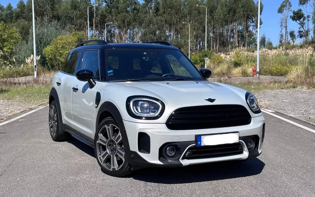 MINI Countryman Cooper D Premium Yours Auto
