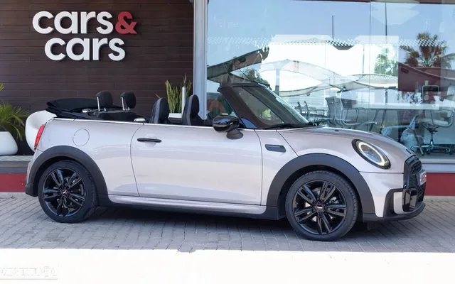 MINI Cabrio Cooper Premium JCW Auto