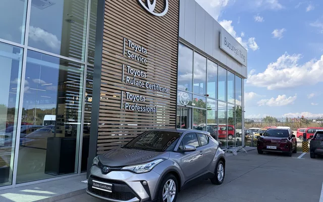 TOYOTA C-HR 1.8 HSD Core