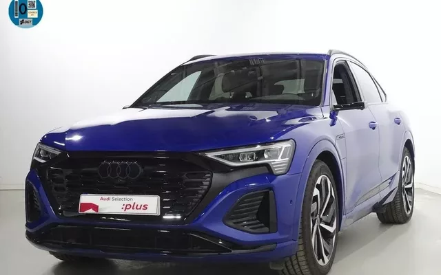 AUDI Q8 e-tron Q8 e-tron Sportback 55 quattro S line