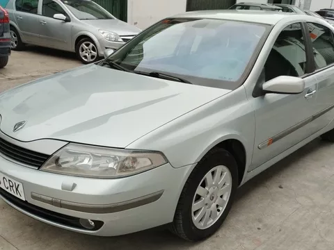 RENAULT Laguna Laguna 1.9DCi Privilege 120