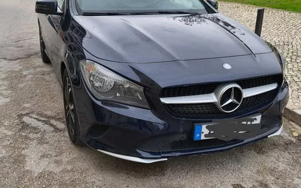 Mercedes-Benz CLA 180