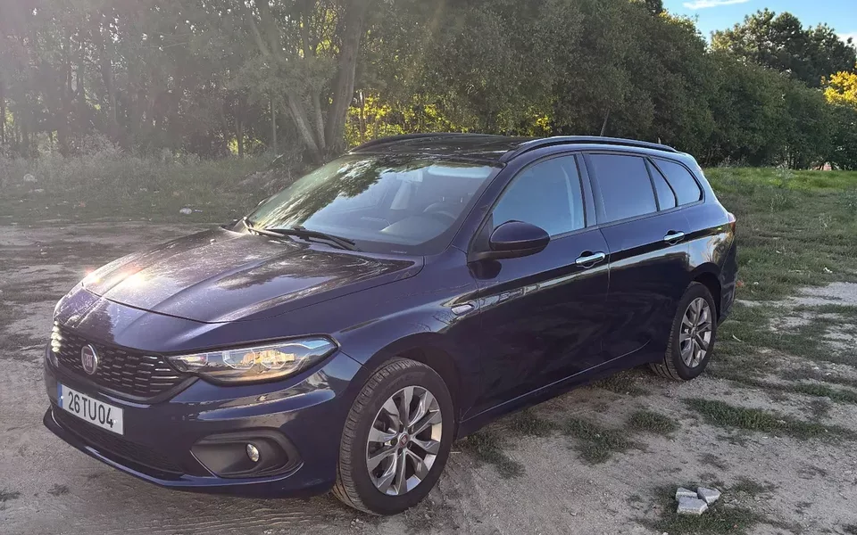 Fiat Tipo Station Wagon 1.3 M-Jet Lounge Tech