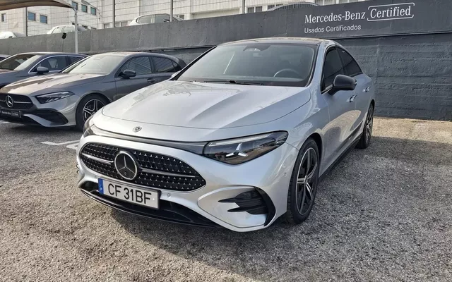 Mercedes-Benz CLA 220 Standard