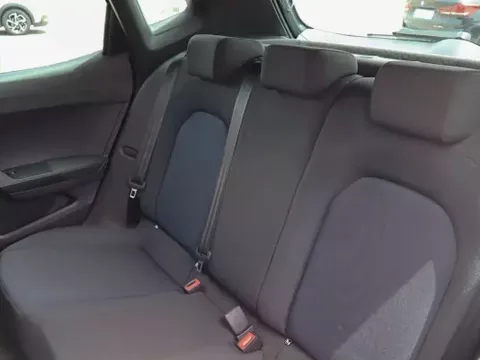 SEAT Arona 2023 1.0 TSI FR