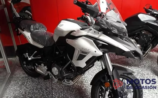 Benelli Otros TRK 502