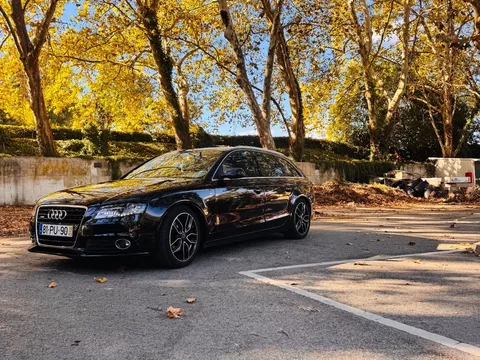 Audi A4 Avant 2.0 TDI DPF S line Sport Pack