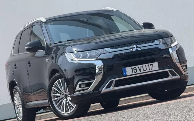 Mitsubishi Outlander 2.0 Instyle Navi