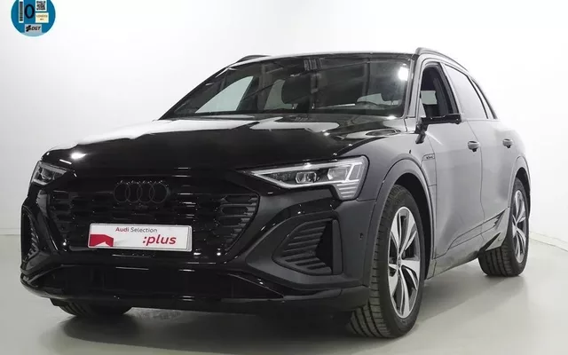 AUDI Q8 e-tron Q8 e-tron 55 quattro S line