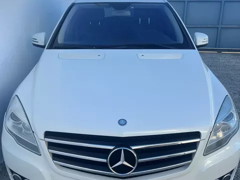 Mercedes-Benz R 300