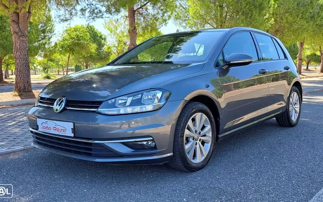 VW Golf 1.6 TDI Confortline DSG