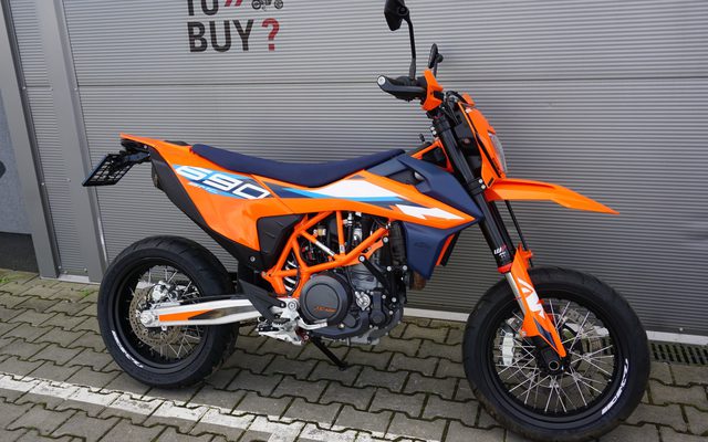 KTM 690 SMC-R ABS TC