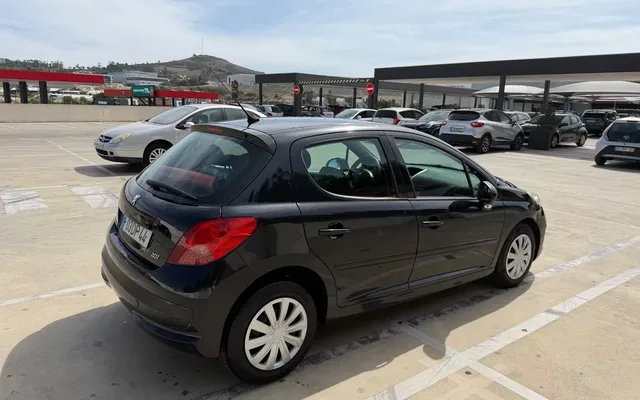 Peugeot 207 1.4 16V Trendy