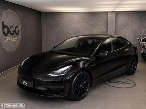 Tesla Model 3 Standard Range Plus RWD