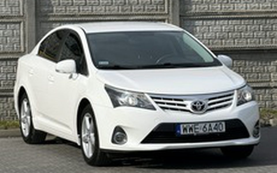 Toyota Avensis III 2.0dm³ 124KM