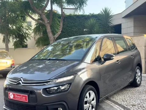 Citroën C4 Spacetourer PureTech 130 Stop&Start EAT8 SHINE