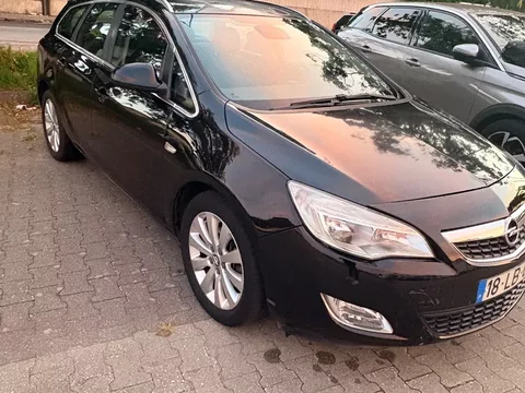Opel Astra 1.7 CDTi Cosmo