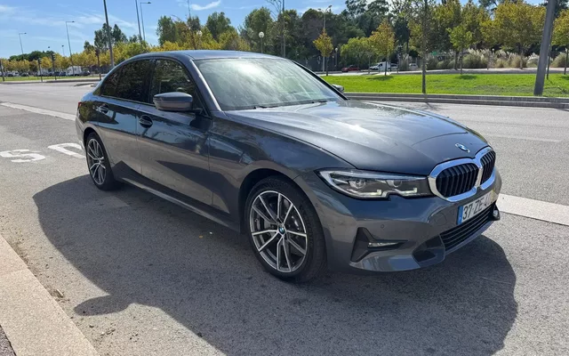 BMW 330 e Line Sport Auto