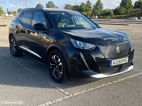 Peugeot 2008 1.5 BlueHDi Allure Pack
