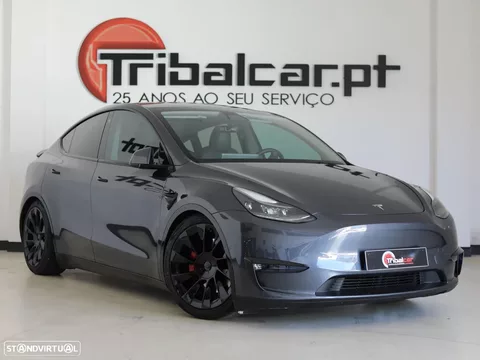 Tesla Model Y Long-Range RWD
