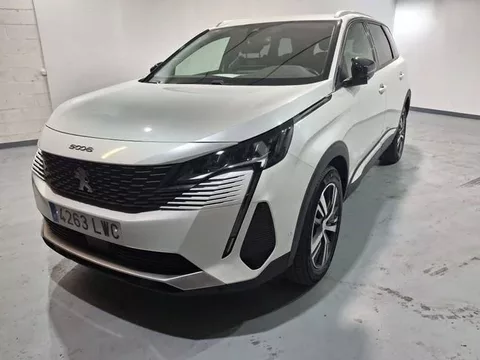 PEUGEOT 5008 5008 1.2 PureTech S&S Allure 7 pl. 130