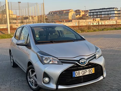 Toyota Yaris 1.5 HSD Comfort