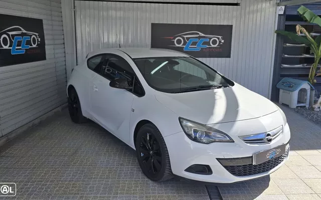 Opel Astra GTC