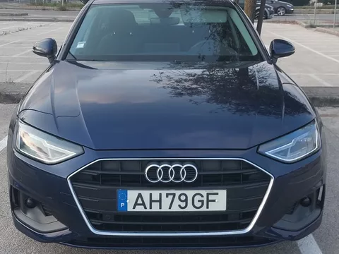 Audi A4 Avant 30 TDI S tronic