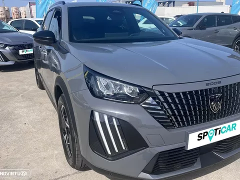 Peugeot 2008 1.2 Allure