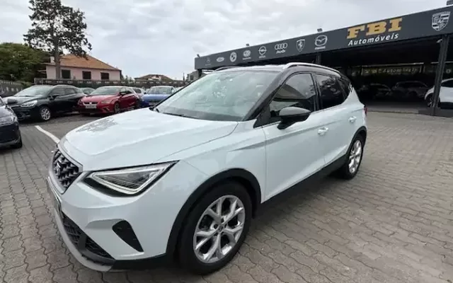 SEAT Arona 2022 1.0 TSI FR
