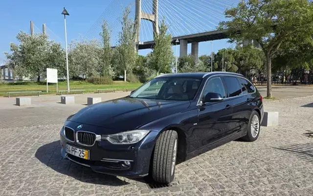 BMW 318 2014 Luxury Line