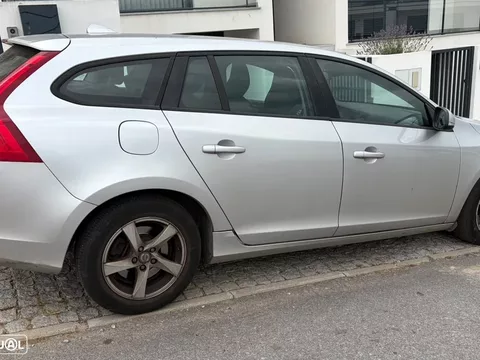 Volvo V60 1.6 D2 Kinetic Eco Powershift