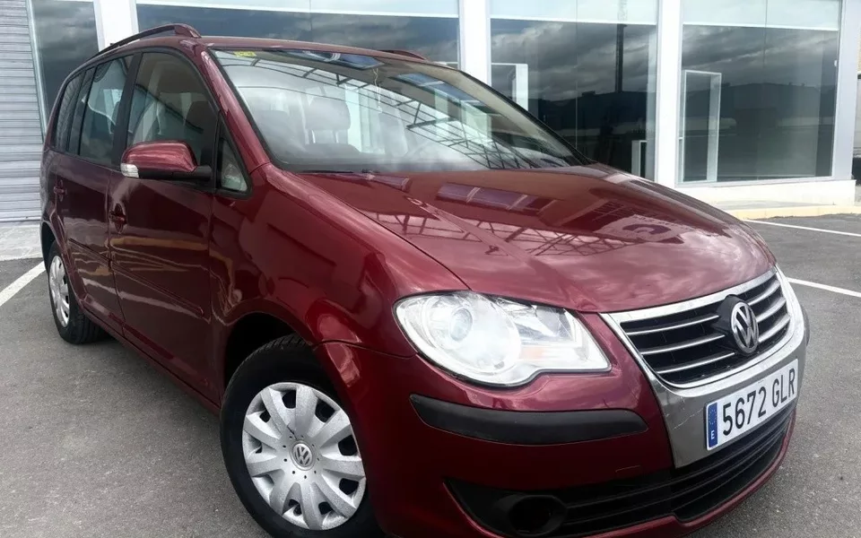 VOLKSWAGEN Touran Touran 1.9TDI Advance 105 - 5499€ en Andujar