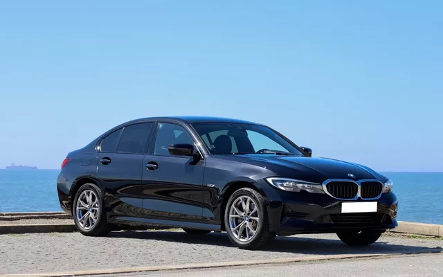 BMW 320 e Corporate Edition Auto