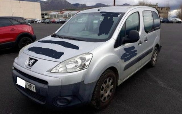 PEUGEOT Partner Tepee 1.6HDI Outdoor 92