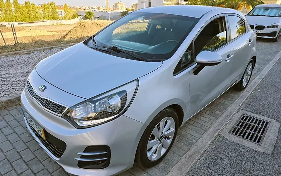 Kia Rio 1.2 CVVT SX