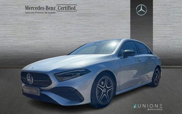 MERCEDES-BENZ Clase A 200 d Sedán