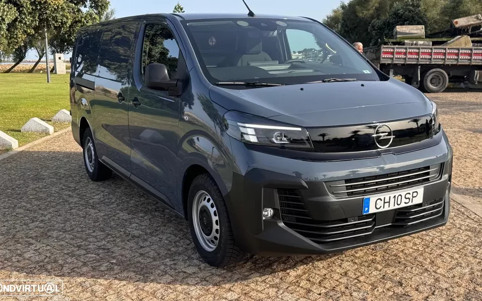 Opel Vivaro 1.5 CDTi L3H1 Essentia