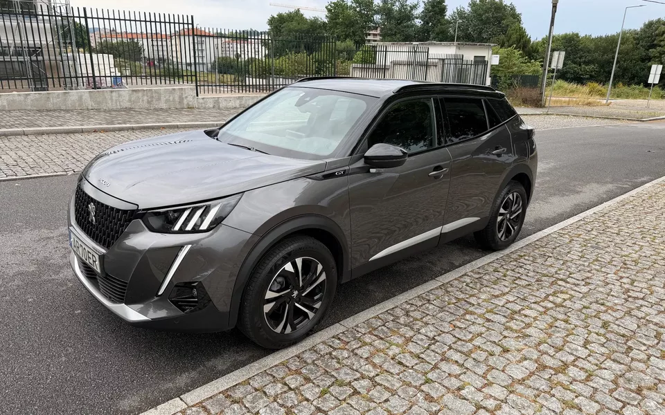 Peugeot 2008 1.5 BlueHDi GT