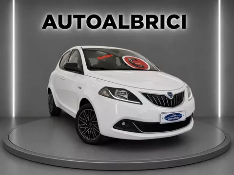 LANCIA Ypsilon 1.0 FIREFLY S&S HYBRID GOLD usato Elettrica/Benzina Bianco pastello
