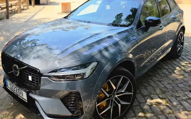 Volvo XC 60 T8 AWD Polestar Engineered